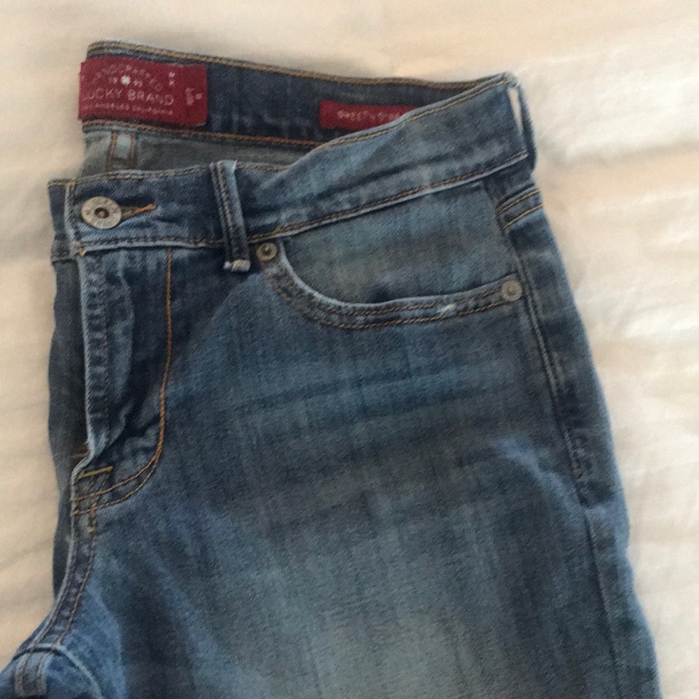 Lucky Jeans Sweet and Straight sz 4